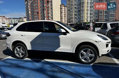 Внедорожник / Кроссовер Porsche Cayenne 2011 в 