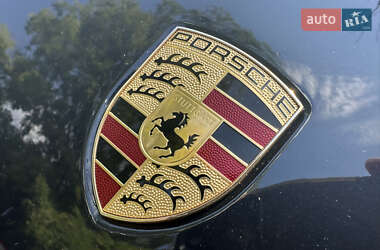 Позашляховик / Кросовер Porsche Cayenne 2015 в 