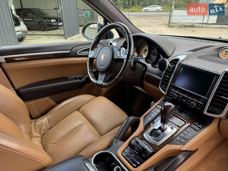 Позашляховик / Кросовер Porsche Cayenne 2013 в Києві фото 8 Позашляховик / Кросовер Porsche Cayenne 2013 в Києві
