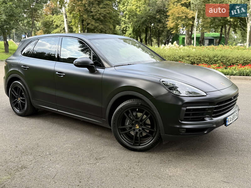 Позашляховик / Кросовер Porsche Cayenne 2019 в Києві