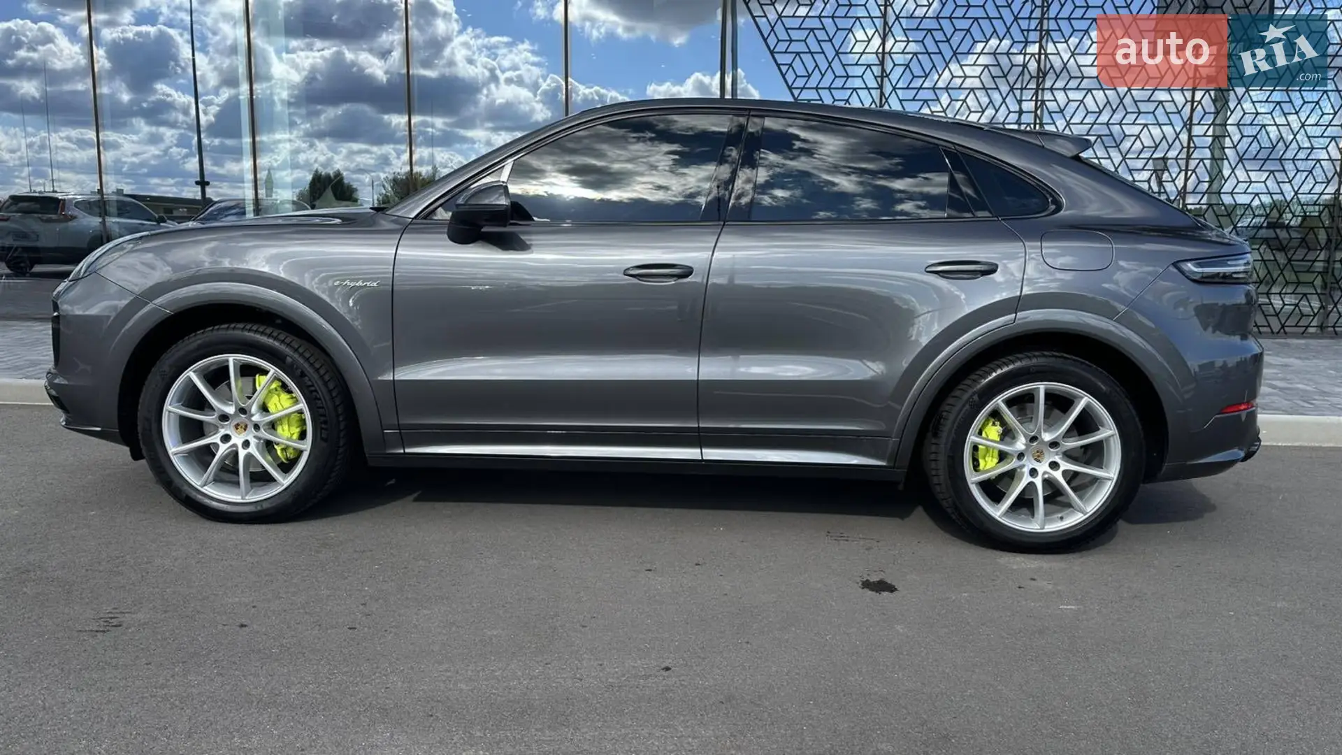 2021 Porsche Cayenne - мініатюра 3