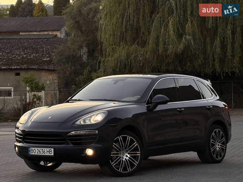 Позашляховик / Кросовер Porsche Cayenne 2011 в Тернополі