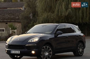 Позашляховик / Кросовер Porsche Cayenne 2011 в 