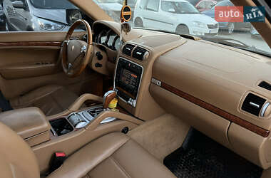 Внедорожник / Кроссовер Porsche Cayenne 2007 в 