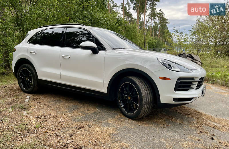 Позашляховик / Кросовер Porsche Cayenne 2018 в Києві