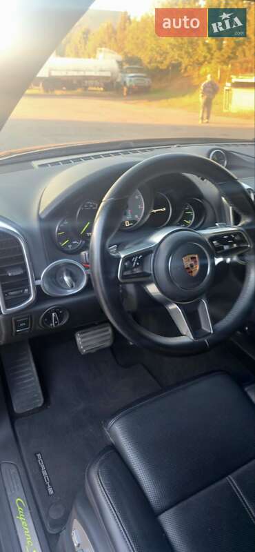 Позашляховик / Кросовер Porsche Cayenne 2017 в Харкові фото 29 Позашляховик / Кросовер Porsche Cayenne 2017 в Харкові