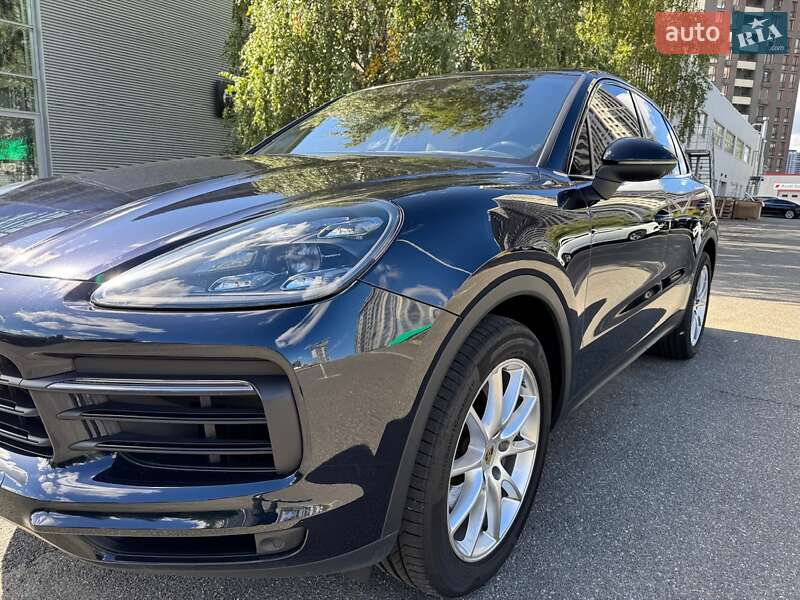 Позашляховик / Кросовер Porsche Cayenne 2019 в Києві