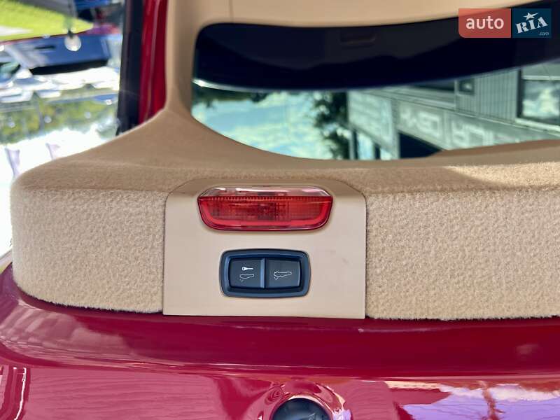 Внедорожник / Кроссовер Porsche Cayenne 2015 в Киеве