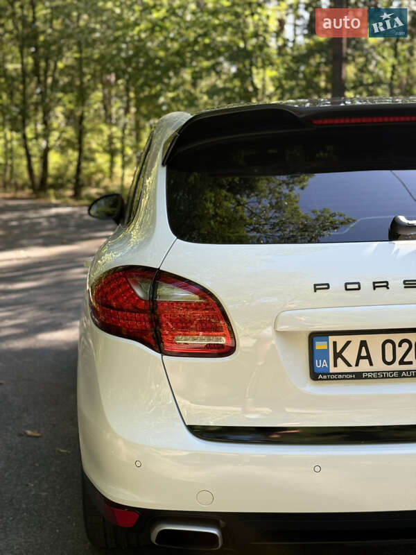 Внедорожник / Кроссовер Porsche Cayenne 2013 в Киеве фото 9 Внедорожник / Кроссовер Porsche Cayenne 2013 в Киеве