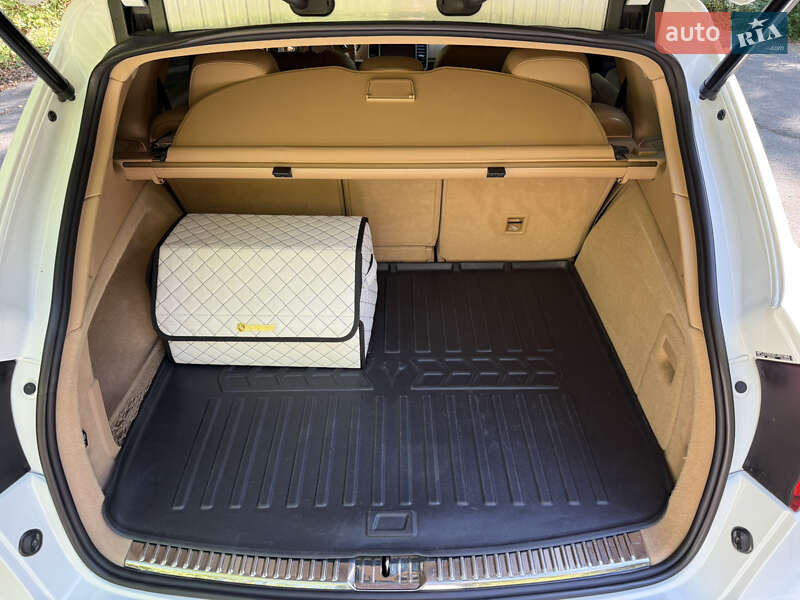 Внедорожник / Кроссовер Porsche Cayenne 2013 в Киеве фото 27 Внедорожник / Кроссовер Porsche Cayenne 2013 в Киеве