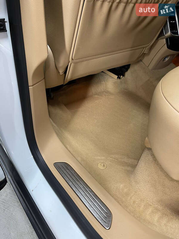 Внедорожник / Кроссовер Porsche Cayenne 2013 в Киеве фото 33 Внедорожник / Кроссовер Porsche Cayenne 2013 в Киеве