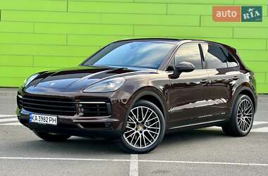 Позашляховик / Кросовер Porsche Cayenne 2018 в Києві