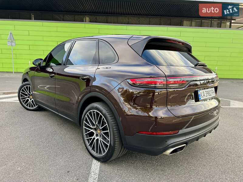 Позашляховик / Кросовер Porsche Cayenne 2018 в Києві