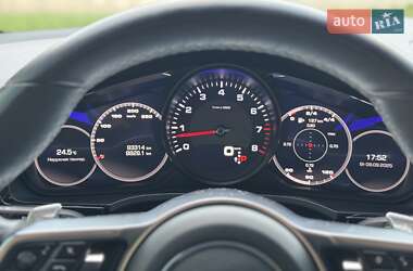 Внедорожник / Кроссовер Porsche Cayenne 2018 в 