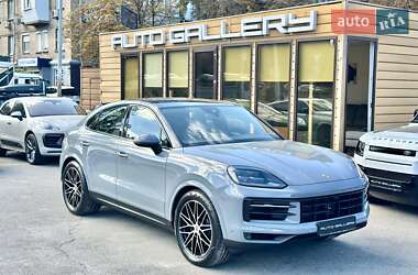Позашляховик / Кросовер Porsche Cayenne 2024 в 