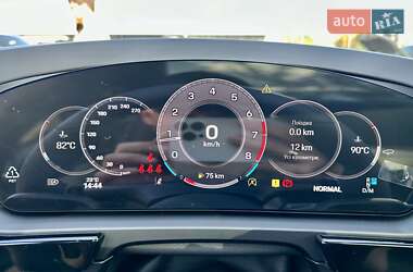 Позашляховик / Кросовер Porsche Cayenne 2024 в 