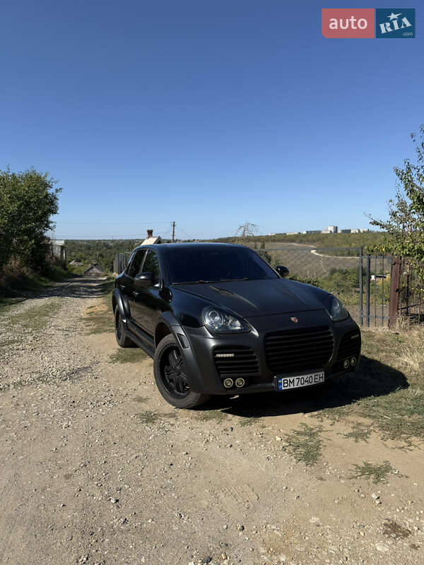 Позашляховик / Кросовер Porsche Cayenne 2004 в Кривому Розі