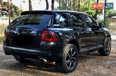 Позашляховик / Кросовер Porsche Cayenne 2004 в 