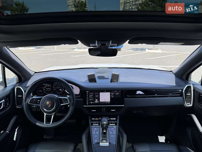 Позашляховик / Кросовер Porsche Cayenne 2017 в Одесі