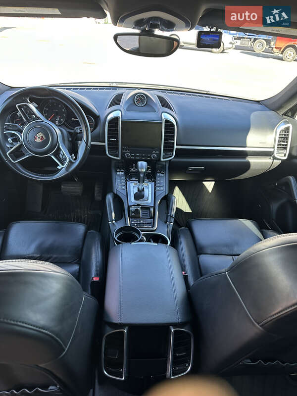 Внедорожник / Кроссовер Porsche Cayenne 2017 в Житомире фото 56 Внедорожник / Кроссовер Porsche Cayenne 2017 в Житомире
