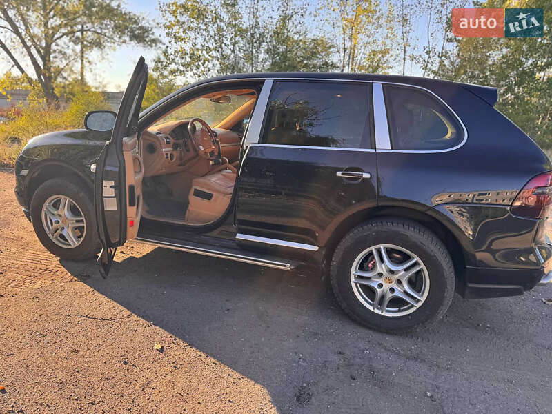 Внедорожник / Кроссовер Porsche Cayenne 2007 в Каменском