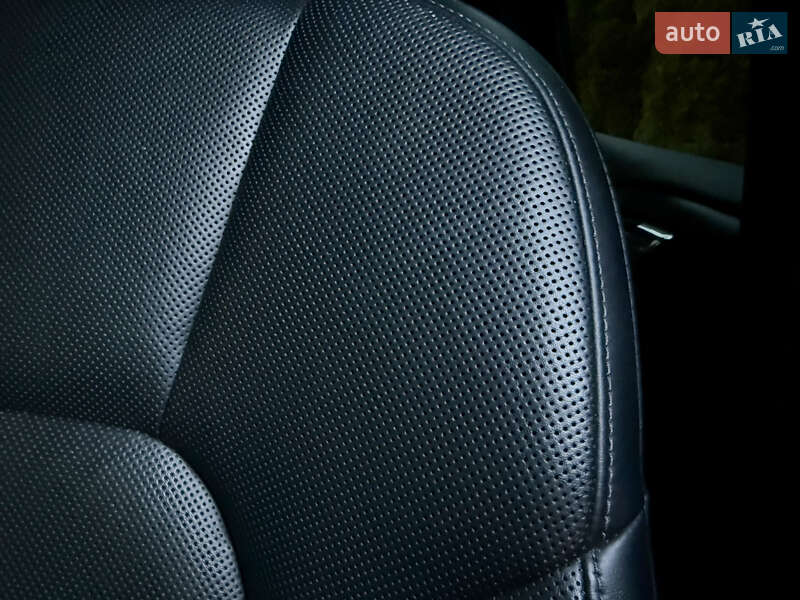 Внедорожник / Кроссовер Porsche Cayenne 2015 в Тернополе