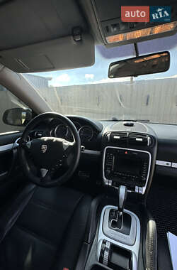 Внедорожник / Кроссовер Porsche Cayenne 2006 в 