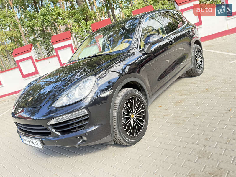 Внедорожник / Кроссовер Porsche Cayenne 2012 в Киеве фото 4 Внедорожник / Кроссовер Porsche Cayenne 2012 в Киеве