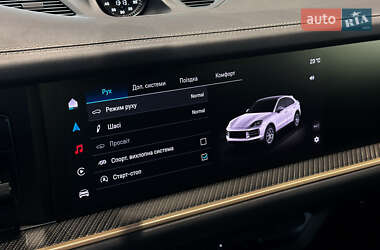 Внедорожник / Кроссовер Porsche Cayenne 2024 в 