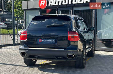 Позашляховик / Кросовер Porsche Cayenne 2007 в 