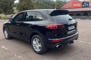 Позашляховик / Кросовер Porsche Cayenne 2016 в 