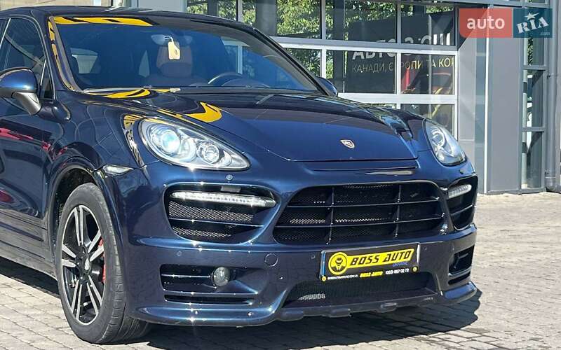 Позашляховик / Кросовер Porsche Cayenne 2012 в Івано-Франківську