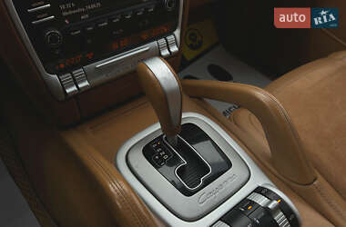 Внедорожник / Кроссовер Porsche Cayenne 2009 в 