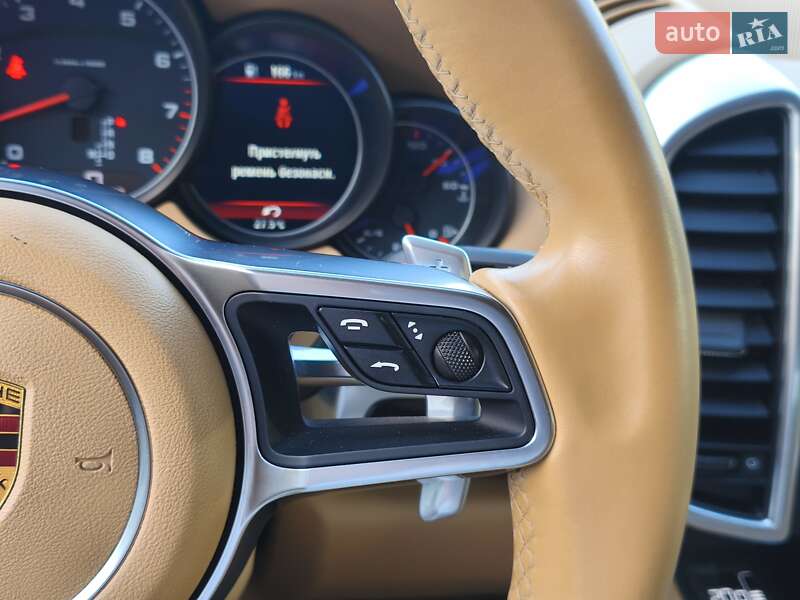 Внедорожник / Кроссовер Porsche Cayenne 2016 в Днепре фото 22 Внедорожник / Кроссовер Porsche Cayenne 2016 в Днепре
