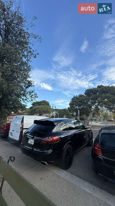 Позашляховик / Кросовер Porsche Cayenne 2013 в Тернополі