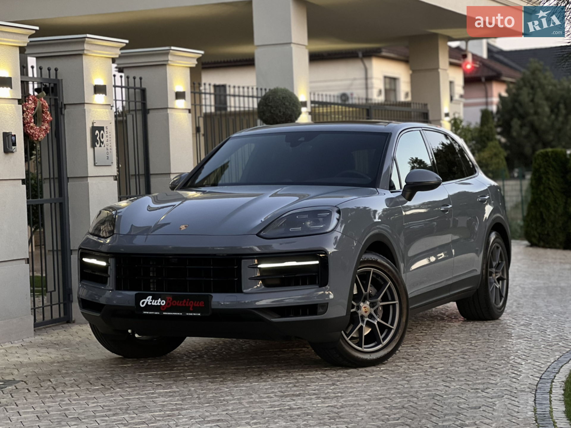 2023 Porsche Cayenne - мініатюра 5