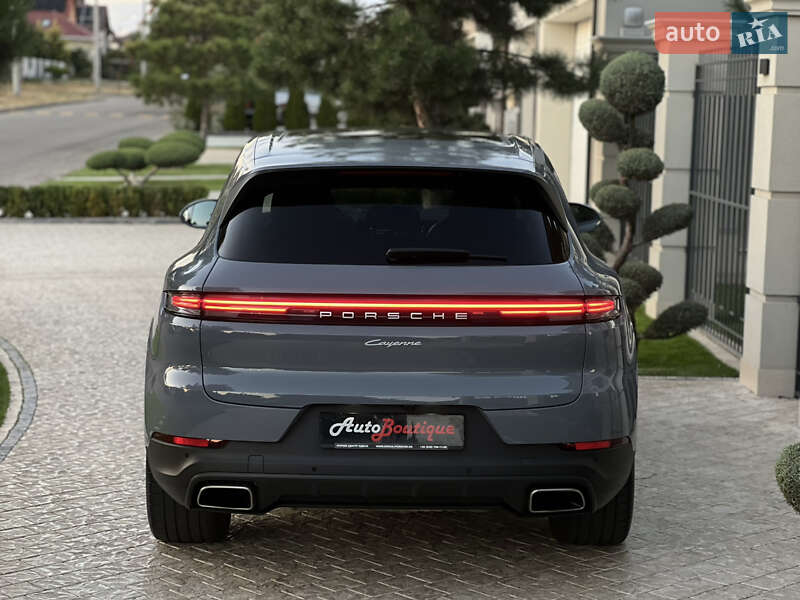 Позашляховик / Кросовер Porsche Cayenne 2023 в Одесі
