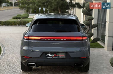 Позашляховик / Кросовер Porsche Cayenne 2023 в 