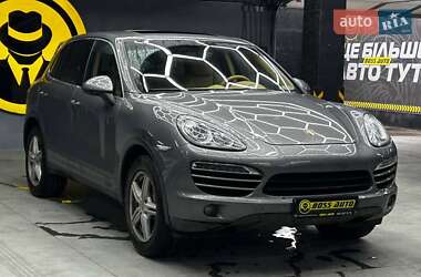 Внедорожник / Кроссовер Porsche Cayenne 2013 в Черновцах