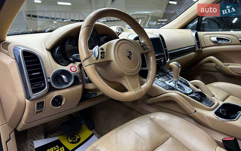 Внедорожник / Кроссовер Porsche Cayenne 2013 в Черновцах фото 9 Внедорожник / Кроссовер Porsche Cayenne 2013 в Черновцах