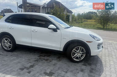 Внедорожник / Кроссовер Porsche Cayenne 2013 в 