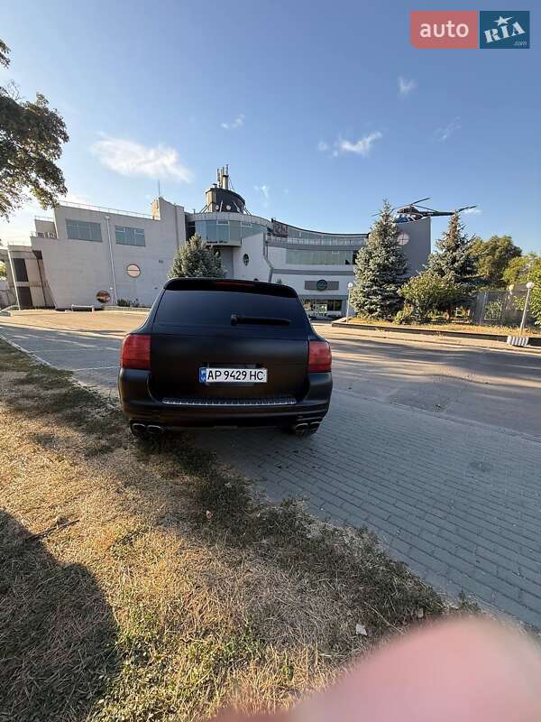 Внедорожник / Кроссовер Porsche Cayenne 2003 в Запорожье