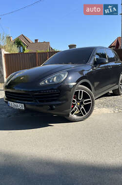 Внедорожник / Кроссовер Porsche Cayenne 2011 в 