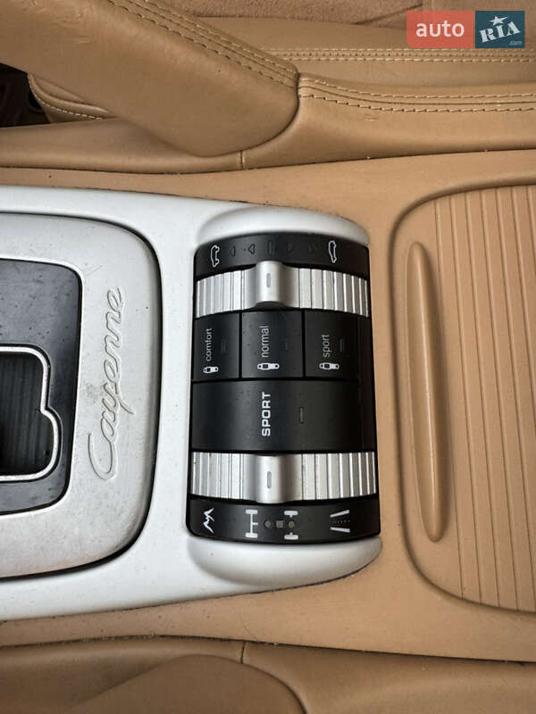 Позашляховик / Кросовер Porsche Cayenne 2009 в Києві