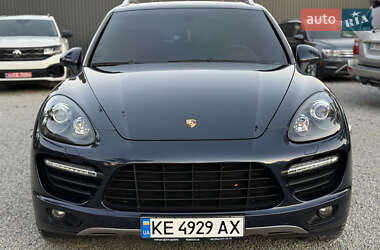 Позашляховик / Кросовер Porsche Cayenne 2012 в Новомосковську