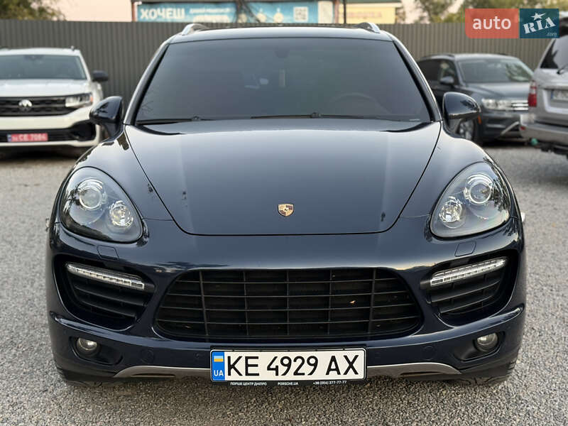 Porsche Cayenne 2012