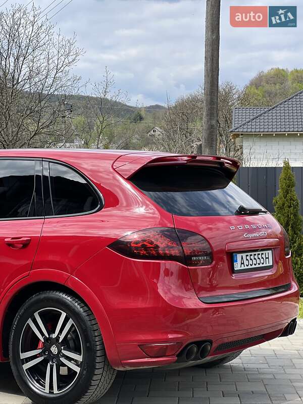 Внедорожник / Кроссовер Porsche Cayenne 2013 в Тячеве