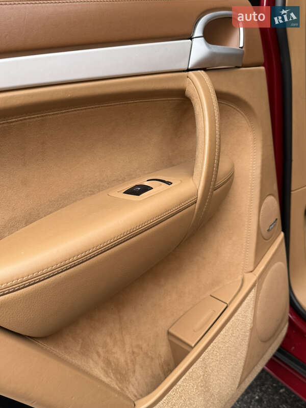 Внедорожник / Кроссовер Porsche Cayenne 2008 в Одессе
