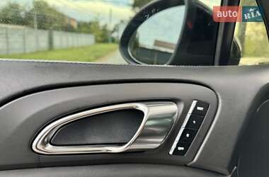 Внедорожник / Кроссовер Porsche Cayenne 2011 в 