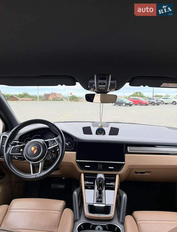 Внедорожник / Кроссовер Porsche Cayenne 2018 в Харькове